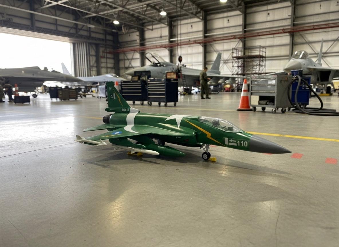 JF-17 Thunder Pakistan Flag - Aircraft 3